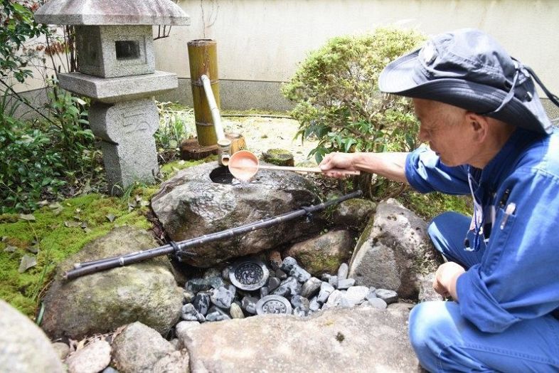 暑い夏に涼 大原宿の水琴窟が復活 透き通った音 観光協副会長が再生：山陽新聞デジタル｜さんデジ