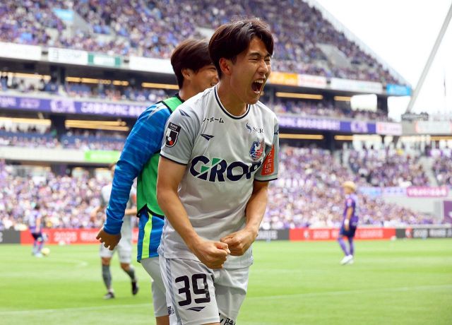 佐藤龍之介:FAGIGATE|ファジゲート 佐藤龍之介:FAGIGATE|ファジゲート