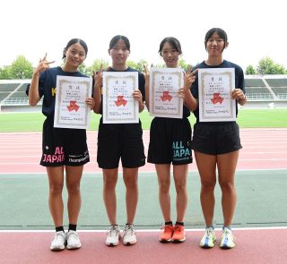 女子４００継　金光学園V　陸上・岡山県高校選手権