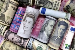 日米１５年ぶり協調介入　円安是正へ思惑一致