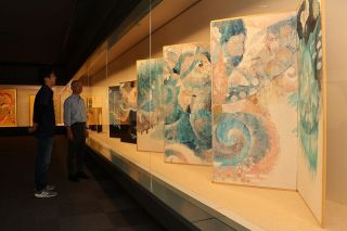 日本画引き立てる近代と現代の表装紹介　井原・華鴒大塚美術館で企画展