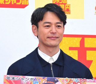 妻夫木聡、“きょうだい”とほっこり5ショット「めっちゃ青春」「いい写真」　『年末ジャンボ』CMで共演の吉岡里帆＆成田凌＆矢本悠馬＆今田美桜と