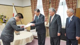 農家の経営安定化へ予算増額を　ＪＡグループ岡山が財務相に要請