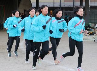 福山・銀河学院高陸上部、都大路へ調整　全国高校駅伝女子に３年連続出場