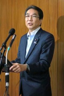 コメ価格「評価する水準にない」　農相、備蓄米の流通加速へ
