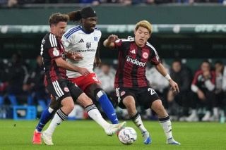 堂安や町野らがプレー　サッカーのドイツ杯