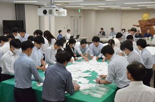 新人５人当選、変革望む声か　備前市議選、投票率は６０％台回復