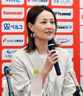 ＩＮＡＣ神戸の宮本新監督が会見　「プレッシャーを力に」