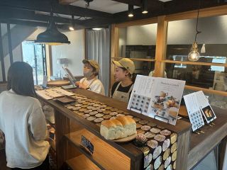岡山産小麦のパンや地ビール販売　システムタイズ、西大寺の店舗刷新