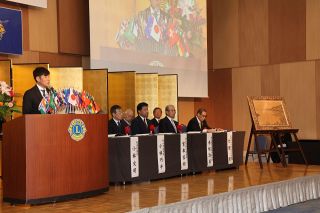 歩み振り返り７０周年祝う　福山ＬＣが記念大会　　交流のあった〝放浪の画家〟山下清の作品「鞆の浦」を特別展示