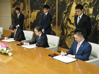 「四国プロセスセンター」立地協定を締結　大黒天物産、香川県、観音寺市　２７年９目指す目指す