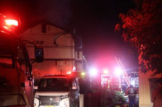 アパート１室全焼、焼け跡から１人遺体　住人女性と連絡取れず 倉敷・玉島【動画あり】