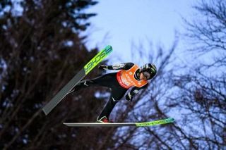 ジャンプの二階堂蓮が前半２位　フライング世界選手権