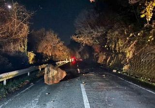 熊本・阿蘇地方で震度５強　高齢女性、転倒し軽傷