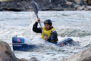 山根ら国スポ切符つかむ カヌー中国ブロック予選