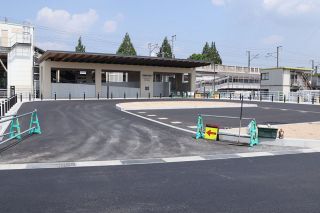 【まち変貌】 岡山 ＪＲ高島駅南口ロータリー　利便性向上へ来月１８日利用開始　