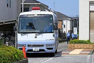 背中に複数の刺し傷、強い殺意か　千葉、殺人容疑で逮捕の中３