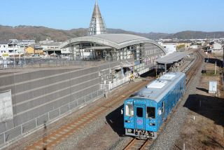 井原鉄道 ボランティア駅長を募集　１３駅 沿線のにぎわい創出に一役