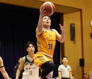 ホームで２連勝 トライフープ 岐阜に９２ー７５ バスケＢ３