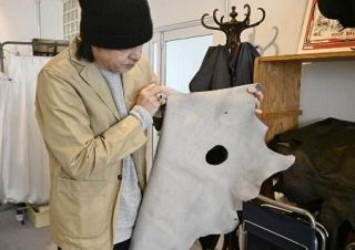 ニホンジカ丸ごと活用、アパレル企業の挑戦　兵庫・獣害対策で捕獲、服飾雑貨やグルメに