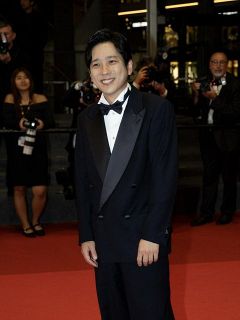 二宮和也、カンヌでレッドカーペットデビュー　映画『8番出口』世界に向けてお披露目