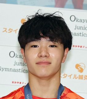 岡（岡山市出身）銀２個 体操種目別平行棒、鉄棒