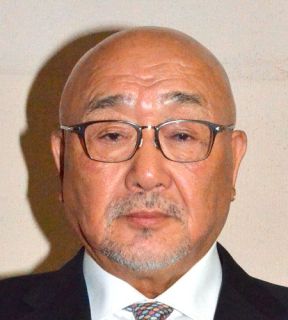 津山市議会議長に岡田氏　副議長は秋久氏