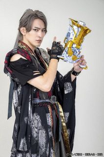 R-1王者”佐久間一行、結婚を発表「ご縁があり一般の方と」：山陽新聞