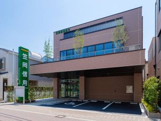 笠岡信組、本町支店リニューアル　資金運用相談の窓口設置