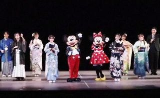 ミッキーマウスが浦安で成人祝福　ＴＤＳ「二十歳の集い」