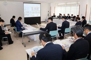 高梁、小田川 治水対策後の現状は　流域市町首長 国や県と意見交換会