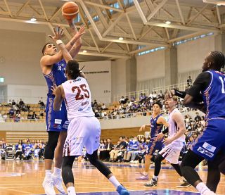 トライフープ２連敗 Ｂワン　昨季Ｂ１の強豪と互角に渡り合う　