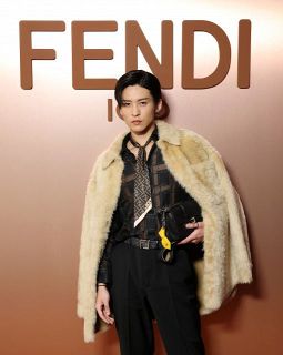 目黒蓮、MINAら『FENDI』100周年ショーに集結　世界のセレブと華やかに祝福