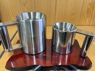 【メモランダム】ジョッキ作りで社内に活気　岡鉄工所