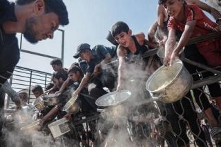 ガザ市へ支援削減方針　イスラエル強制退避準備か