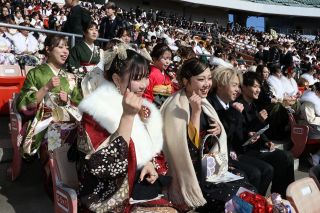 社会を支える一員として精進　倉敷市で「二十歳の集い」