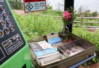 救いの電話、命投げさせぬ　東尋坊の「月光仮面」