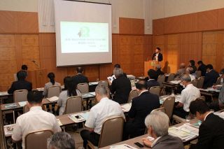 関西圏での販路開拓へ４社ＰＲ　大阪で岡山のサポーターズ会合
