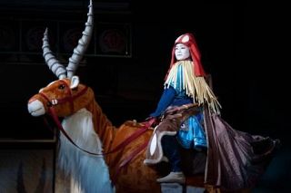 【ワーオ！】団子よ、君こそアシタカだ　スーパー歌舞伎「もののけ姫」に喝采