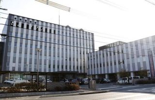小包から７４０万円相当 金塊盗む　容疑で配送担当者逮捕、倉敷署