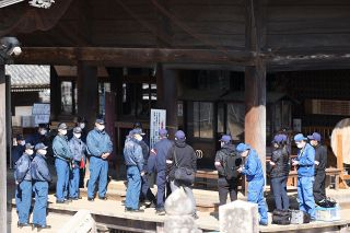 西大寺会陽重体事故の現場を確認　原因究明に向けて岡山県警