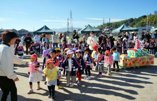 【ＨＵＧだより】やよい保育園（津山市勝部）　やよいの秋まつり　大にぎわい!!