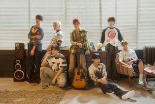 56歳・森高千里、『テレ東音楽祭』にミニスカロングブーツで歌唱