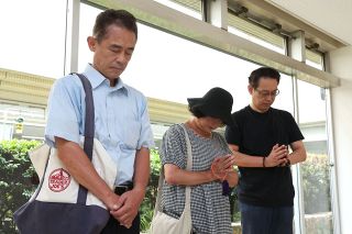 西日本豪雨８年 記憶と教訓を継承していく　倉敷、総社で献花式 遺族ら参列