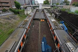 東海の記録的大雨、１人死亡　名古屋で被災車両２００台