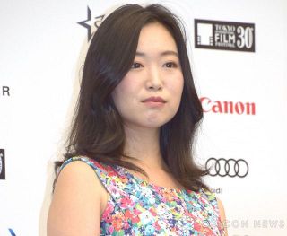 佐々木心音、第1子を出産　新生児を抱っこ「初めてのお産は、自分の想像を遥かに超えるもの」