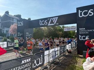 世界６大マラソンで、なぜ「ロンドン」は特別なのか。完走の一般ランナーが味わった「達成感と高揚感」　「私には縁のないこと？」海外レース、あなたも挑戦してみませんか？
