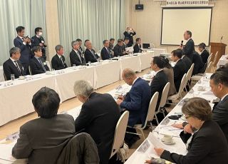 岡山、広島両同友会が幹部懇談会　産学官連携や活性化など活動報告