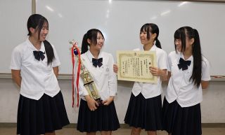 倉敷商高 全国で団体準優勝　電卓、ワープロ競技 岡山県勢過去最高