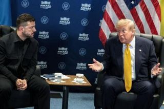 【米ウクライナ首脳会談】戦果誇示、関係改善演出　ロ報復で緊張激化も
